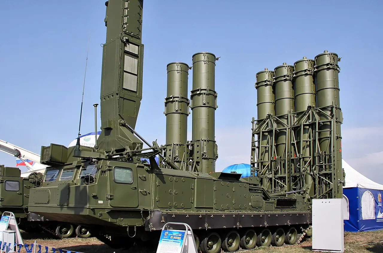 Advanced S-300VM Missile Defence