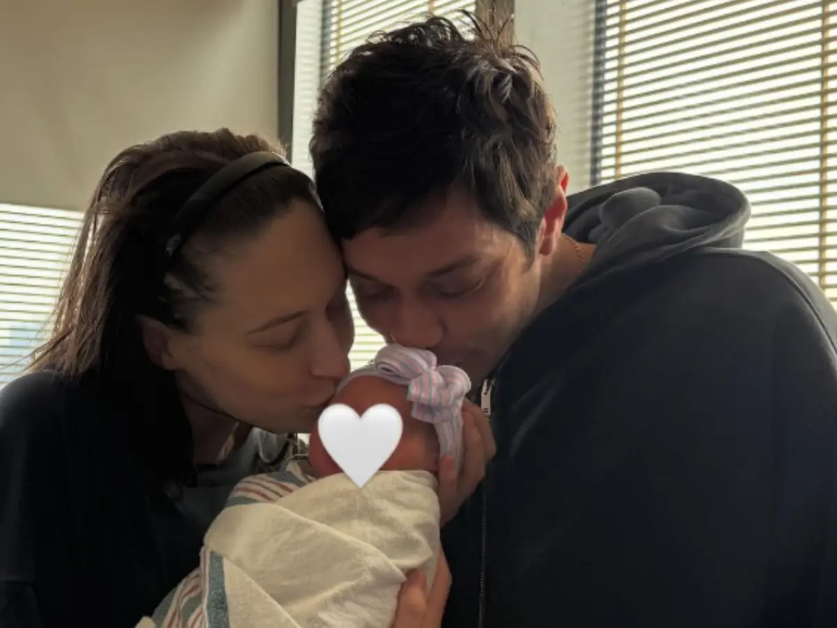 Pete Davidson is a dad! The SNL alum welcomes first child with Elsie Hewitt, share first photos of daughter Pete Davidson is a dad! The SNL alum welcomes first child with Elsie Hewitt, share first photos of daughter