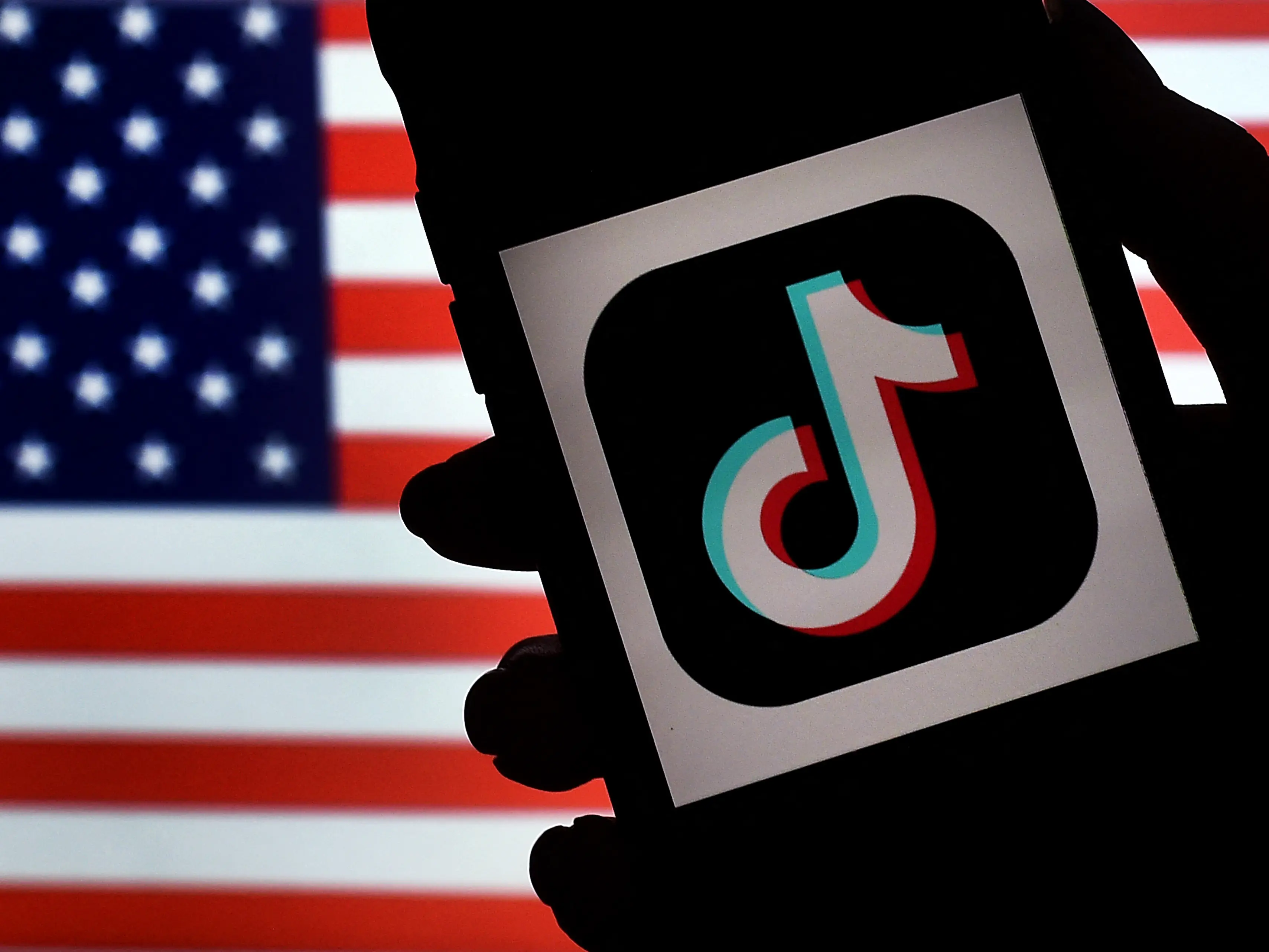 TikTok signs joint venture deal to avoid Trump’s ban threat in US TikTok signs joint venture deal to avoid Trump’s ban threat in US