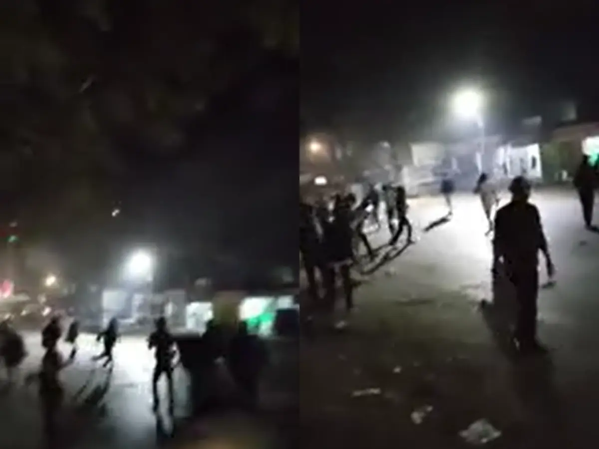 Violence breaks out in MP’s Sehore after minor dispute, highway blocked. Watch video Violence breaks out in MP’s Sehore after minor dispute, highway blocked. Watch video