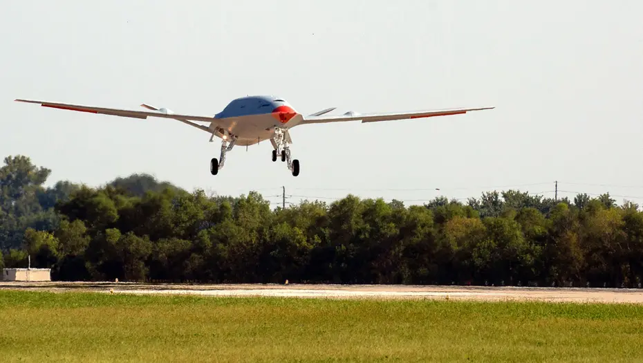 How the Stingray Refuels Aircraft at Sea