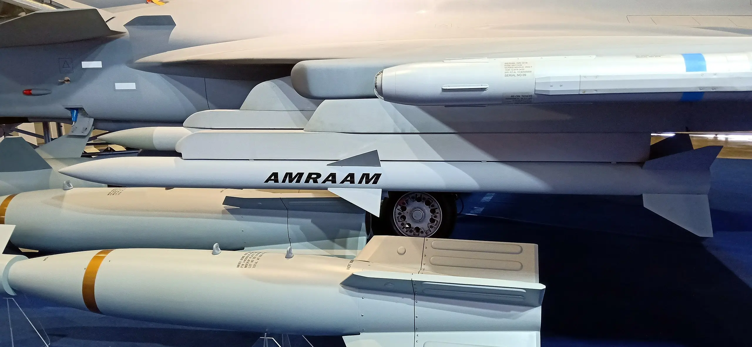 AIM-120D Power