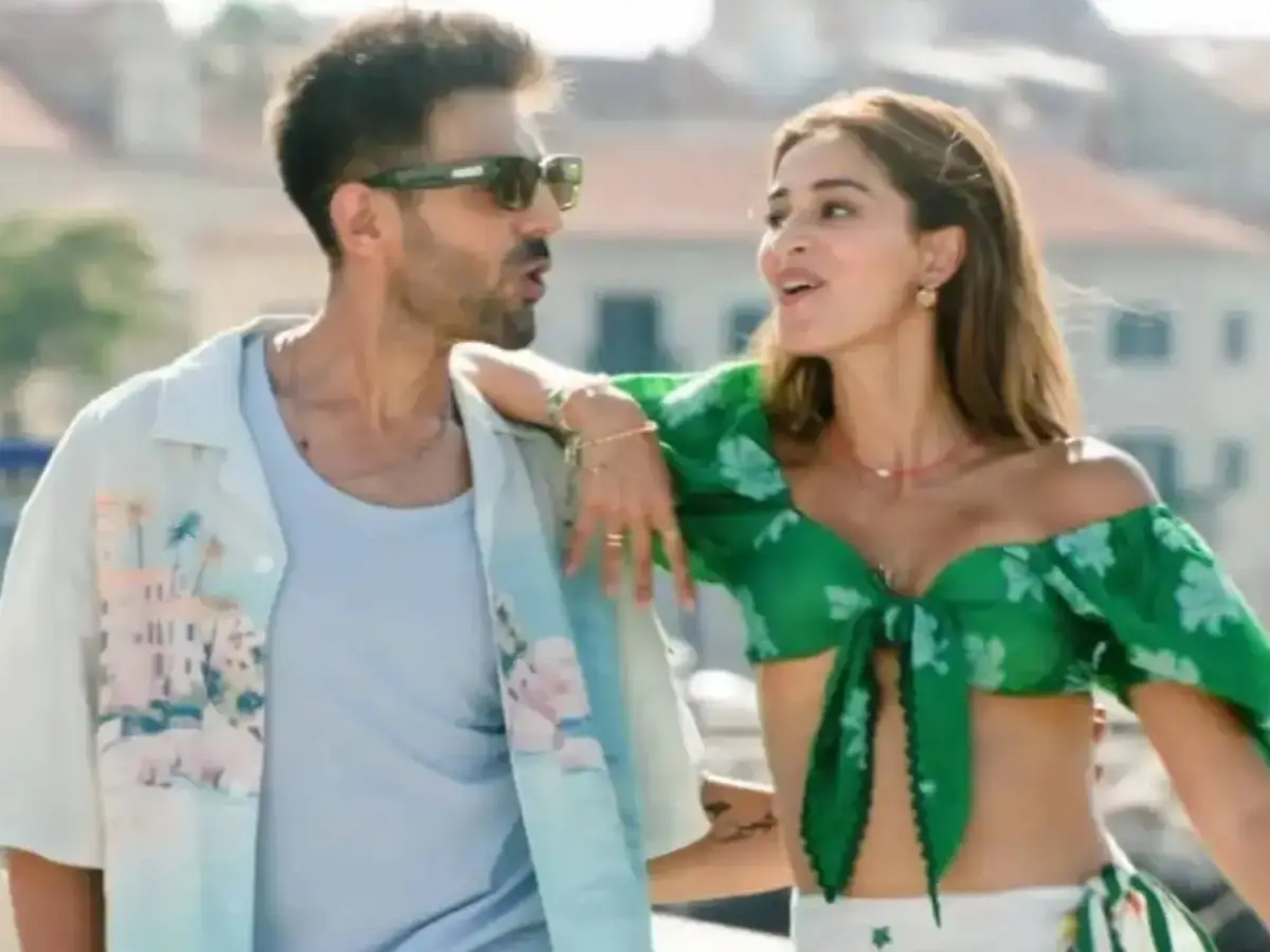 Tu Meri Main Tera Main Tera Tu Meri Box office report day 2: Ananya Panday-Kartik Aaryan starrer sees slight dip in numbers, mints THIS much Tu Meri Main Tera Main Tera Tu Meri Box office report day 2: Ananya Panday-Kartik Aaryan starrer sees slight dip in numbers, mints THIS much