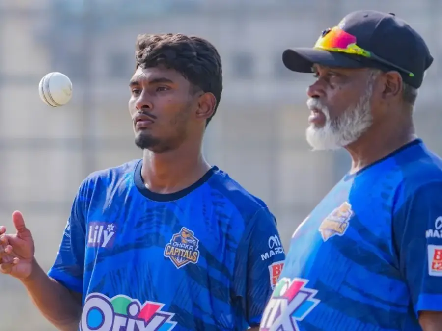 Bangladesh Premier League: Dhaka Capitals' assistant coach Mahbub Ali Zaki collapses before game, dies