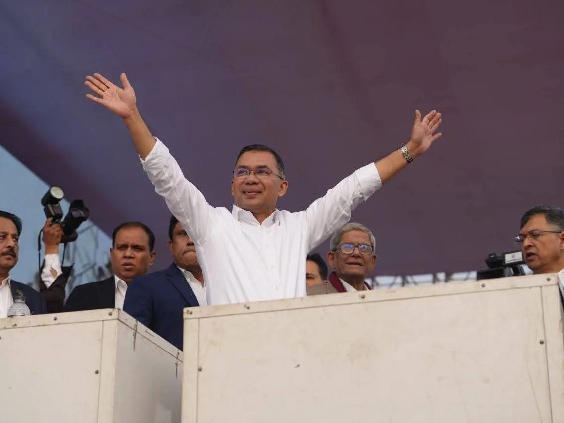 BNP chairman Tarique Rahman enrolls as voter, pays tribute to Osman Hadi, signals daughter Zaima’s political debut BNP chairman Tarique Rahman enrolls as voter, pays tribute to Osman Hadi, signals daughter Zaima’s political debut