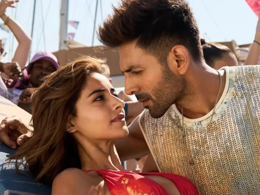 Tu Meri Main Tera Main Tera Tu Meri Box office report day 3: Ananya Panday-Kartik Aaryan starrer shows slow growth, Mints less than Rs 20 crore