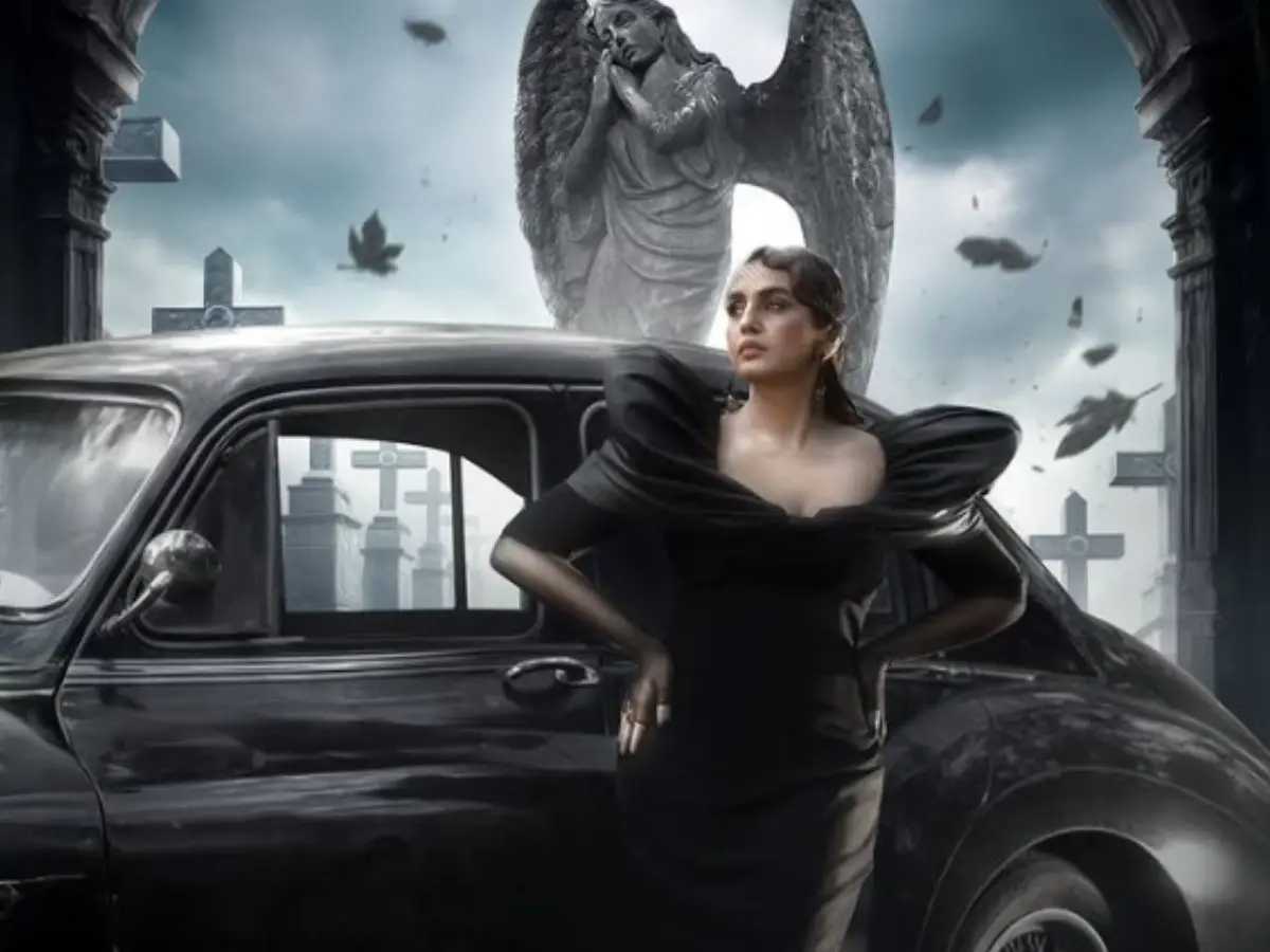 Toxic: Huma Qureshi's first look as Elizabeth from Yash's Kannada action thriller unveiled Toxic: Huma Qureshi's first look as Elizabeth from Yash's Kannada action thriller unveiled