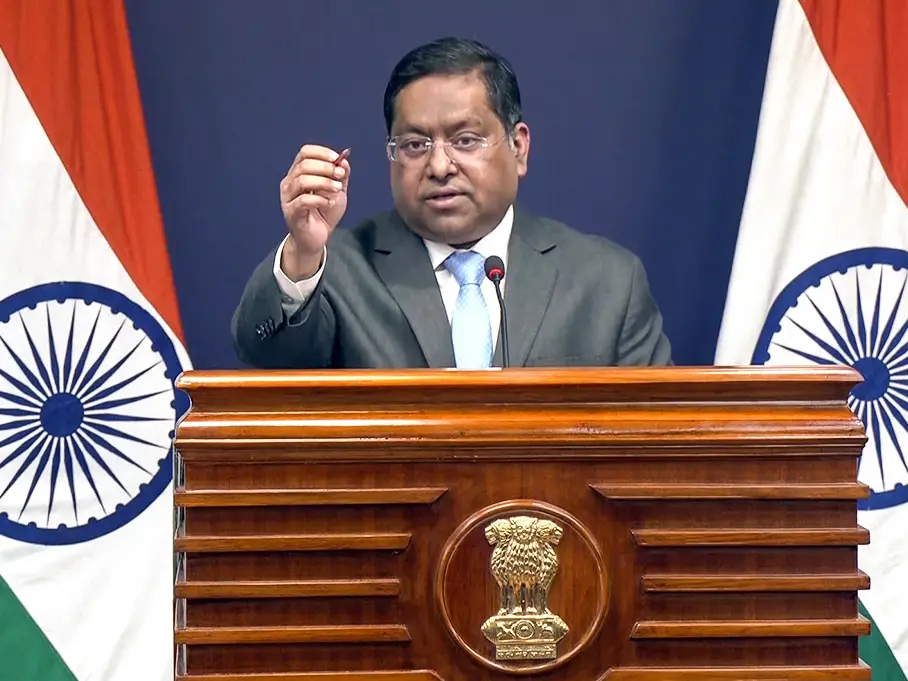 MEA slams Islamabad's claims on Indian minorities, says Pakistan’s abysmal record speaks for itself MEA slams Islamabad's claims on Indian minorities, says Pakistan’s abysmal record speaks for itself