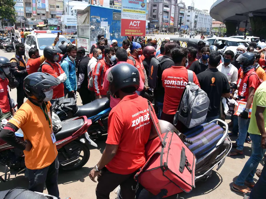 Zomato, Swiggy announce special incentives amid delivery workers' nationwide protest for NYE