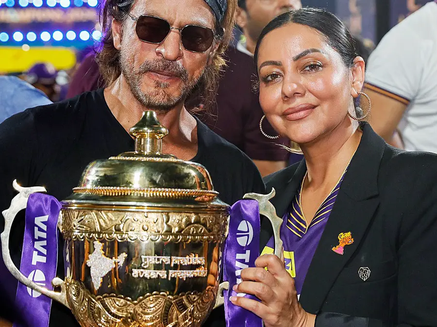 SRK's buying of Bangladesh player Rahman for KKR in IPL amid tensions stirs political row