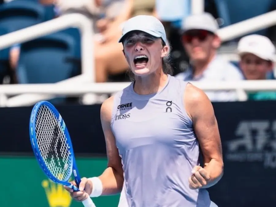 Iga Swiatek says women's tennis does not need 'Battle of the Sexes'