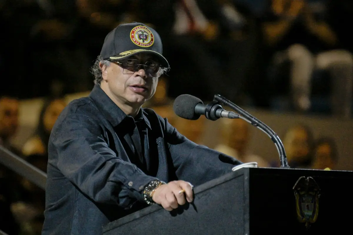 'They have attacked Venezuela': Colombia President Gustavo Petro claims Caracas under missile attack
