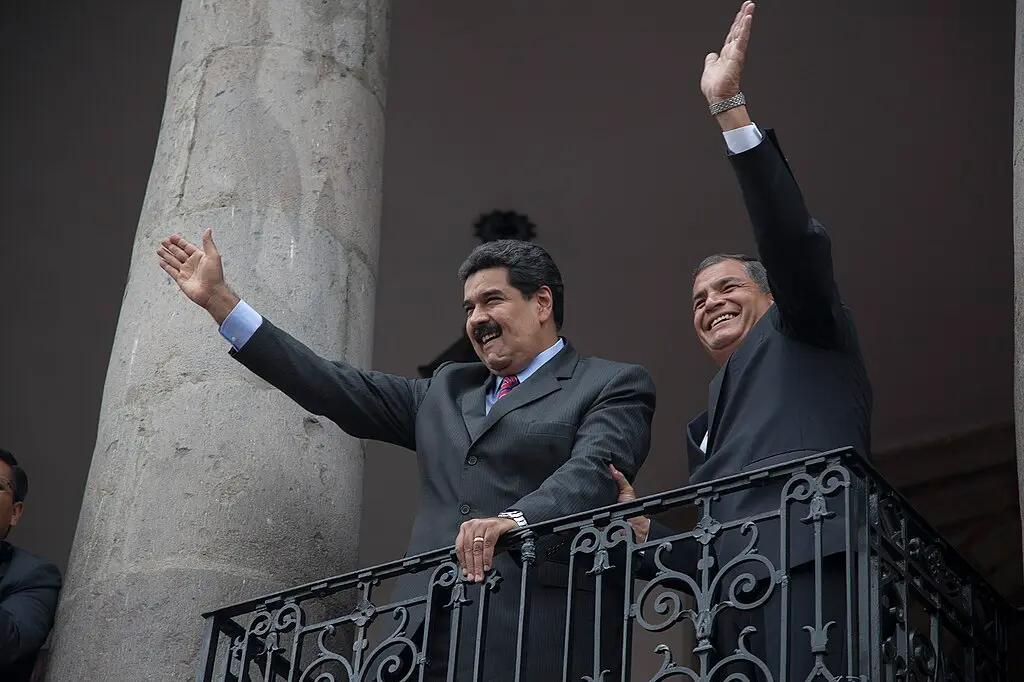 Contested Leadership and Authoritarian Rule