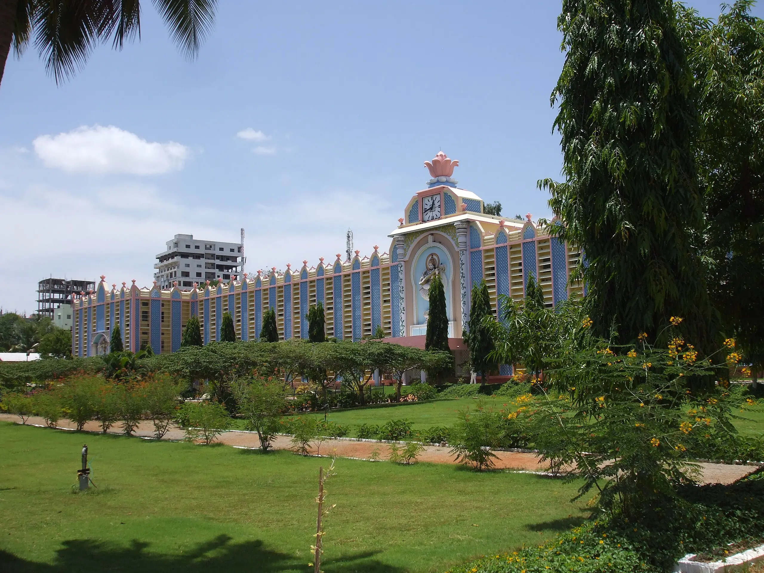 2. The "Guru" in the Presidential Palace
