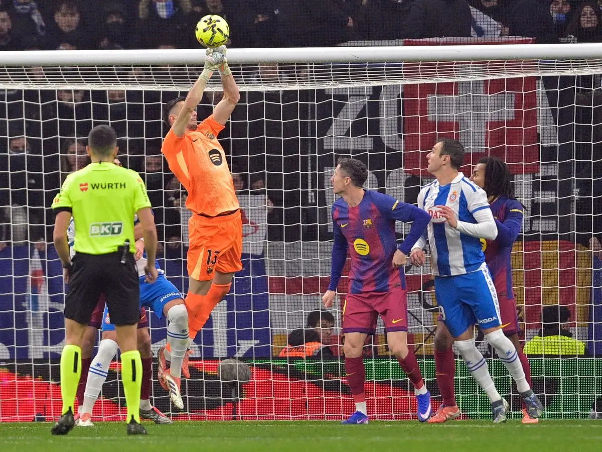 Flick praises ‘incredible keeper’ Garcia as Barcelona reign supreme against Espanyol Flick praises ‘incredible keeper’ Garcia as Barcelona reign supreme against Espanyol