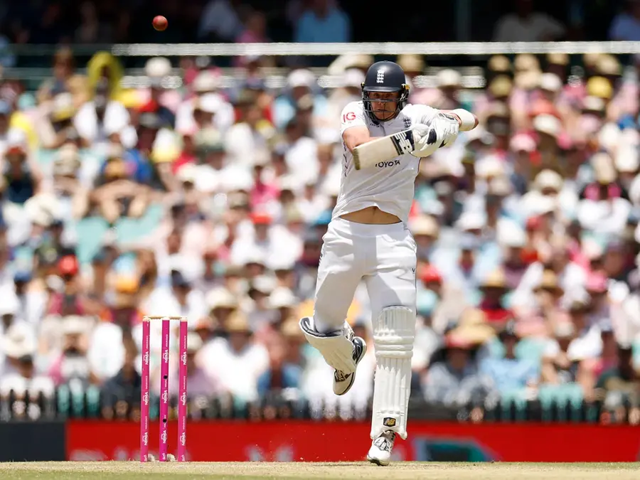 Ashes 2025-26: Ex-skipper Nasser Hussain calls Jamie Smith's 'really poor shot' is 'problem with this England side'