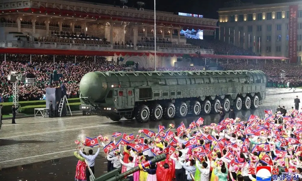 Hwasong-17 carries multiple warheads