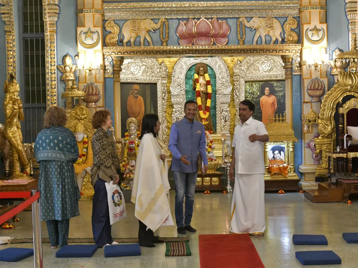 Pilgrimages to Prasanthi Nilayam