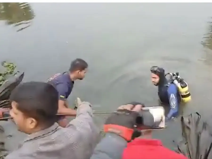 Hindu man dies after jumping into canal as mob chases him in Bangladesh