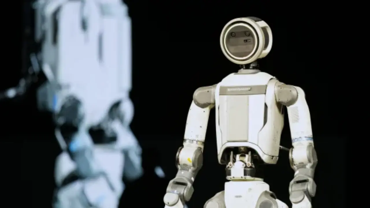 A robot with a human stride Boston Dynamics Atlas