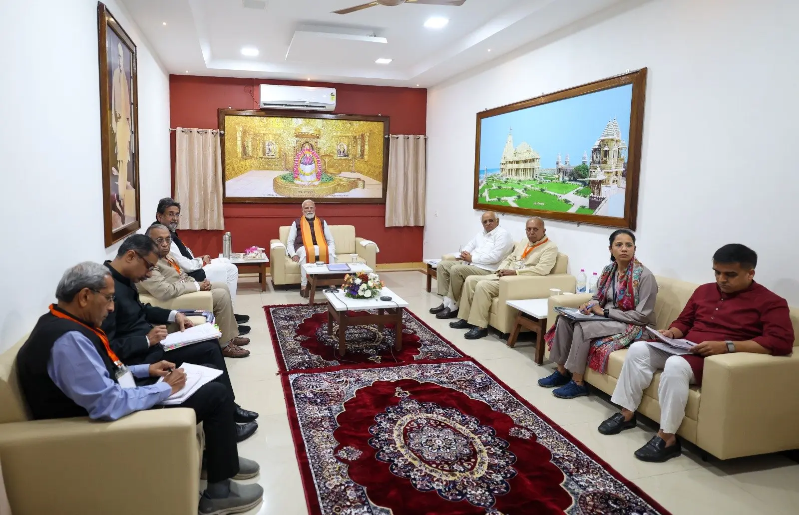 PM presides over a meeting of the Shree Somnath Trust