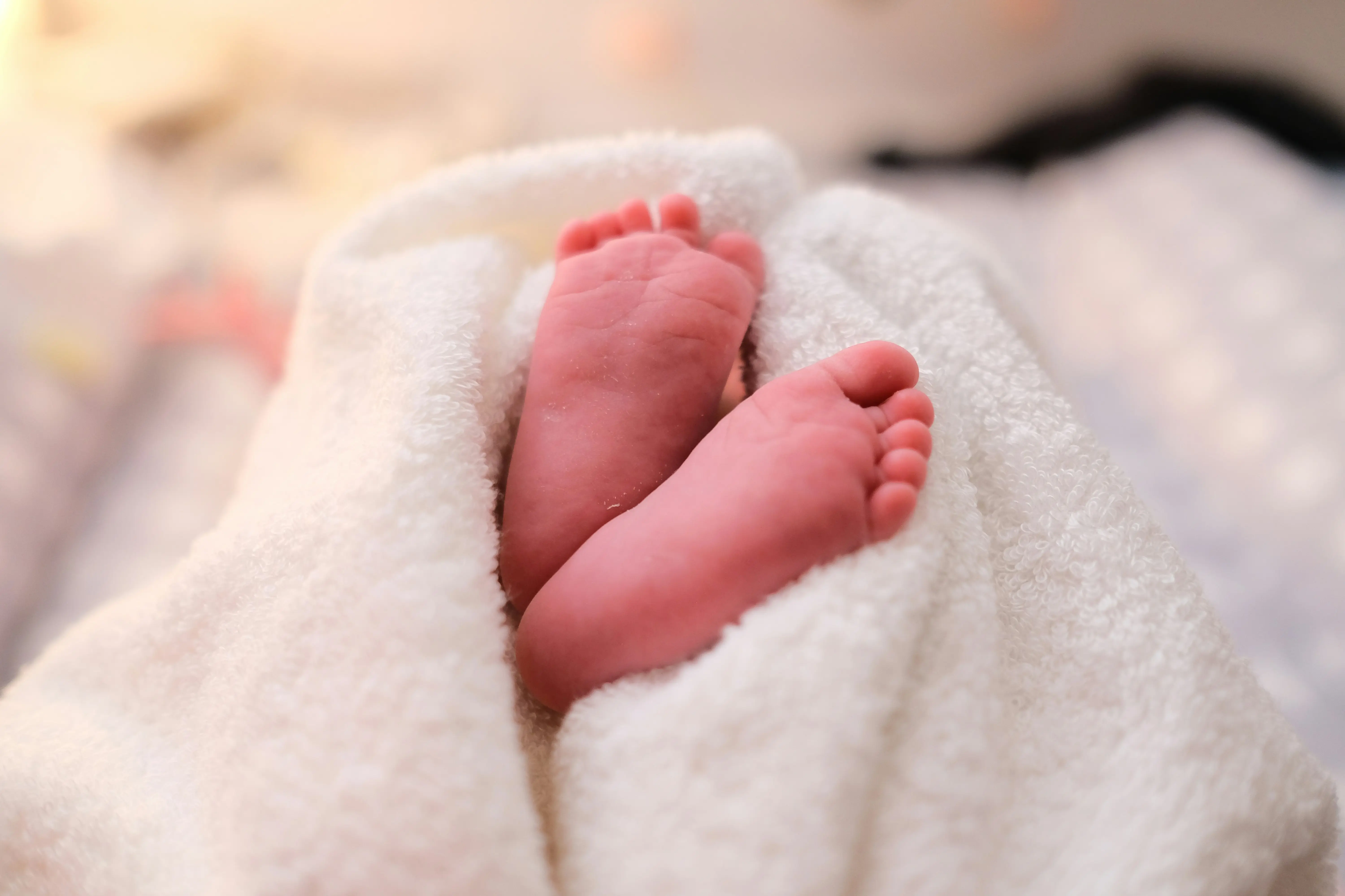UK couple billed $200,000 in US for premature delivery, faces insurance hassle