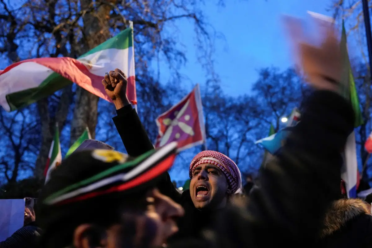 Iranians are protesting against poor economic condition of country