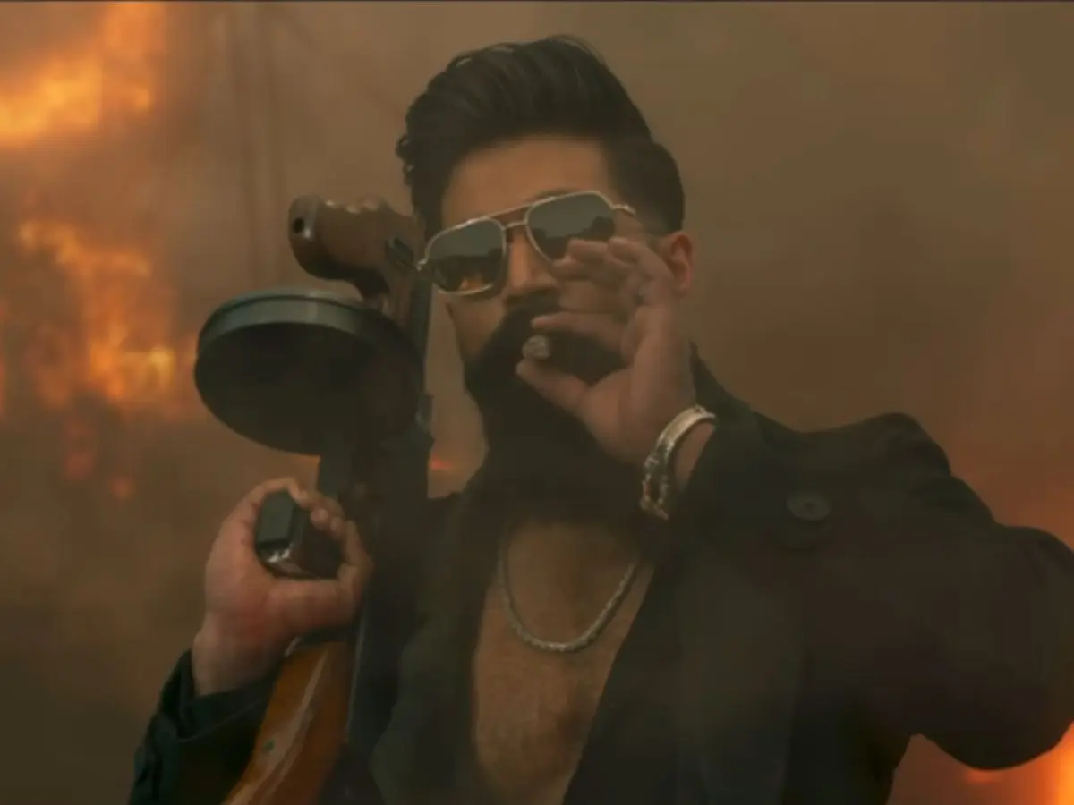 'Won’t do scenes I wouldn’t watch with parents': Old video of Yash resurfaces online amid Toxic teaser row 'Won’t do scenes I wouldn’t watch with parents': Old video of Yash resurfaces online amid Toxic teaser row
