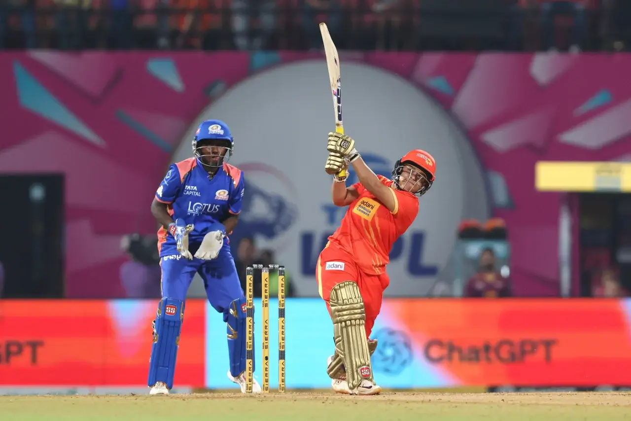 LIVE SCORE | MI vs GG, WPL 2026 Match 6: Kanika takes GG to 99 in 10 overs