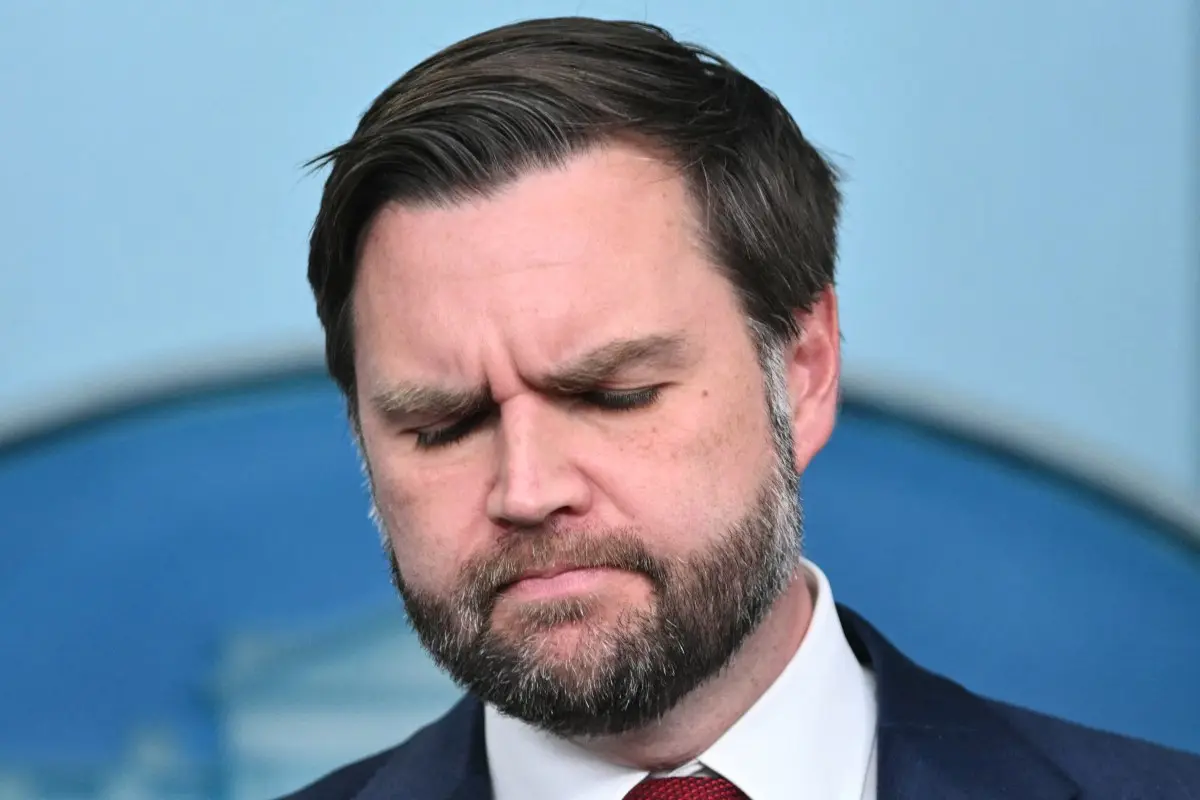 US Secret service agent assigned to JD Vance placed on leave after alleged security leak