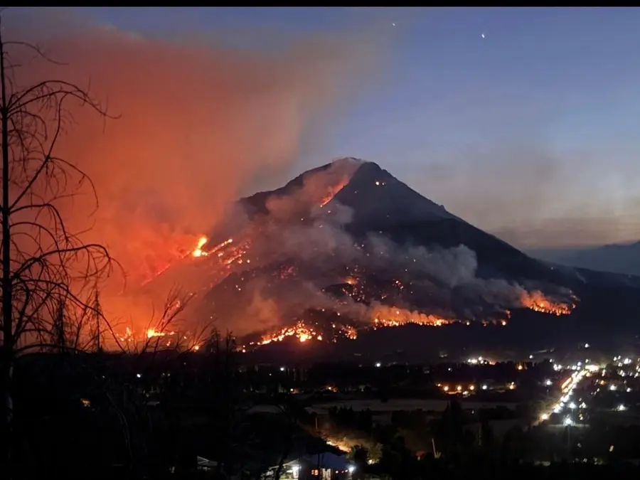 Argentina's opposition leaders claim Israeli tourist link to Patagonia wildfires