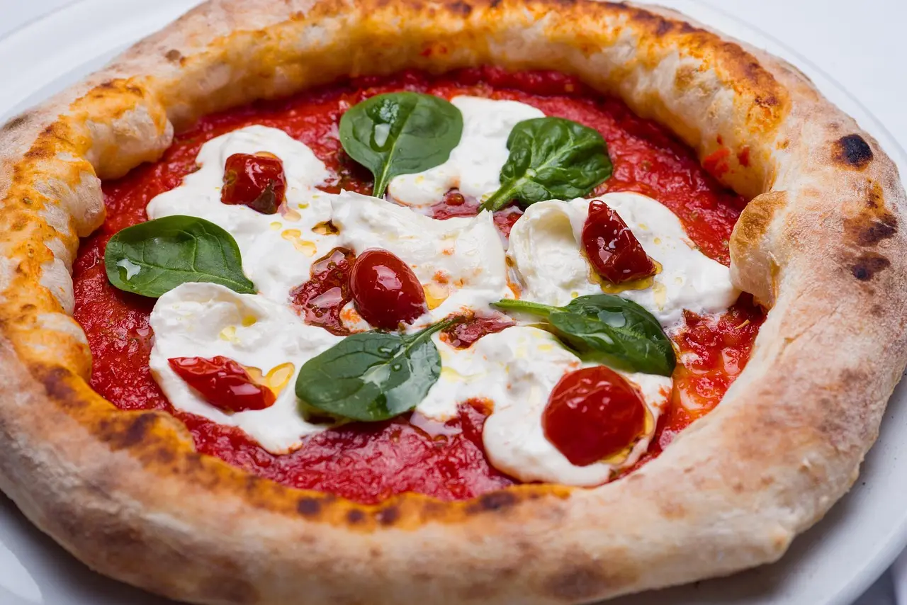 Pentagon Pizza Tracker