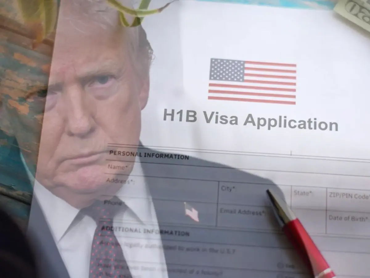 Indian techie with H1-B visa deported and humiliated by ICE? Here is what Infosys said Indian techie with H1-B visa deported and humiliated by ICE? Here is what Infosys said