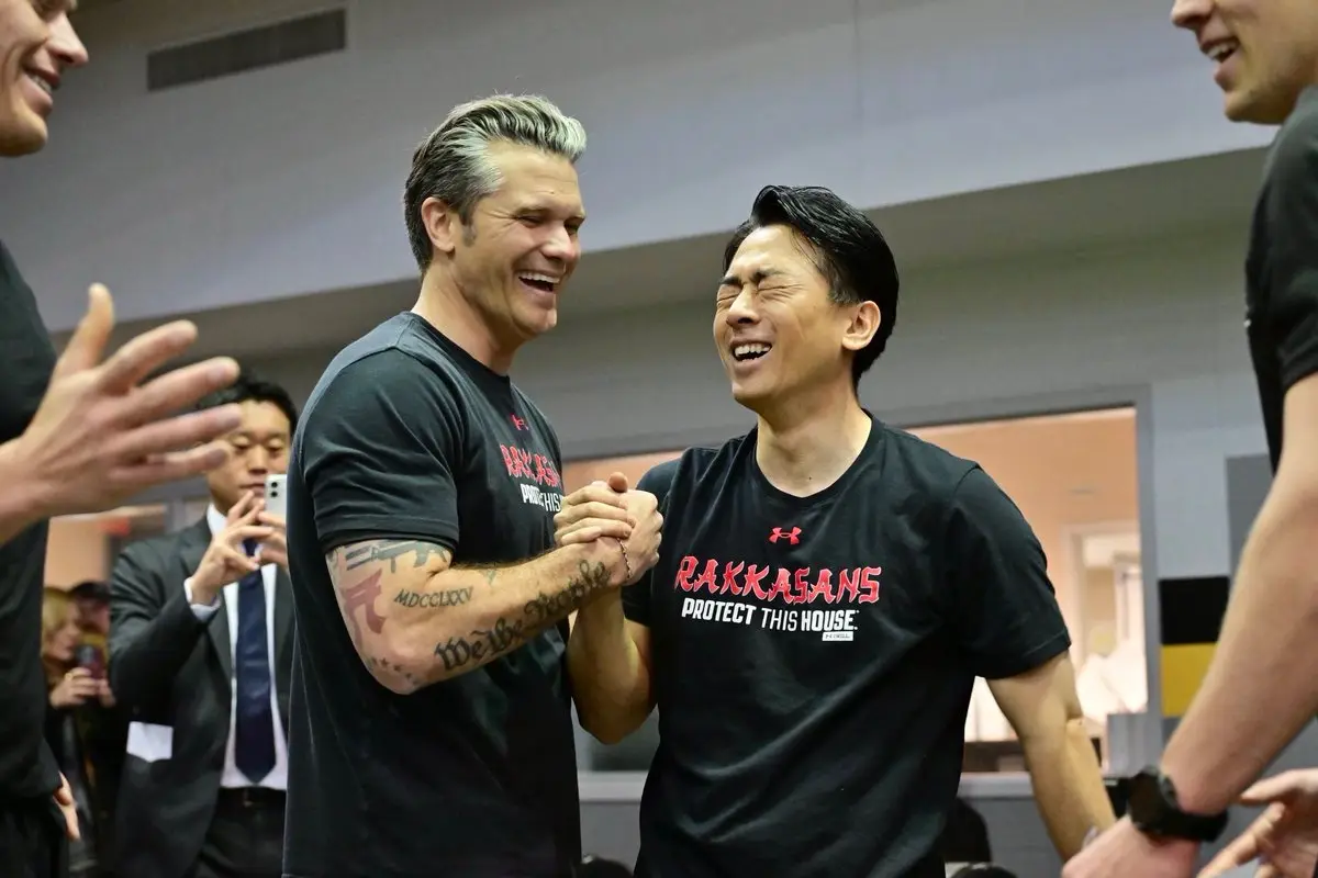 'Joint exercise': Pentagon chief, visiting Japanese defence minister do push-ups, weights ahead of bilateral talks | Watch