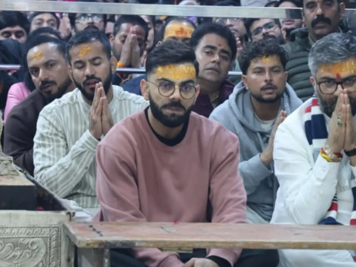 Watch: Virat Kohli seeks blessings at Ujjain's Mahakaleshwar Temple, chants 'Jai Shree Mahakal'
