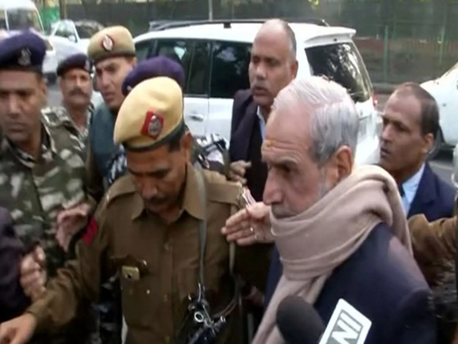 Sajjan Kumar acquitted: Delhi Court gives verdict on 1984 ant-Sikh riots in Janakpuri-Vikaspuri violence case Sajjan Kumar acquitted: Delhi Court gives verdict on 1984 ant-Sikh riots in Janakpuri-Vikaspuri violence case