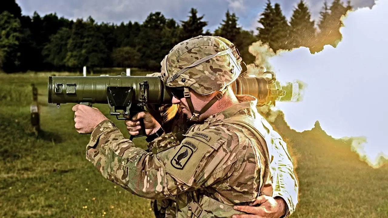 Carl Gustaf Recoilless Rifle Firepower on skis