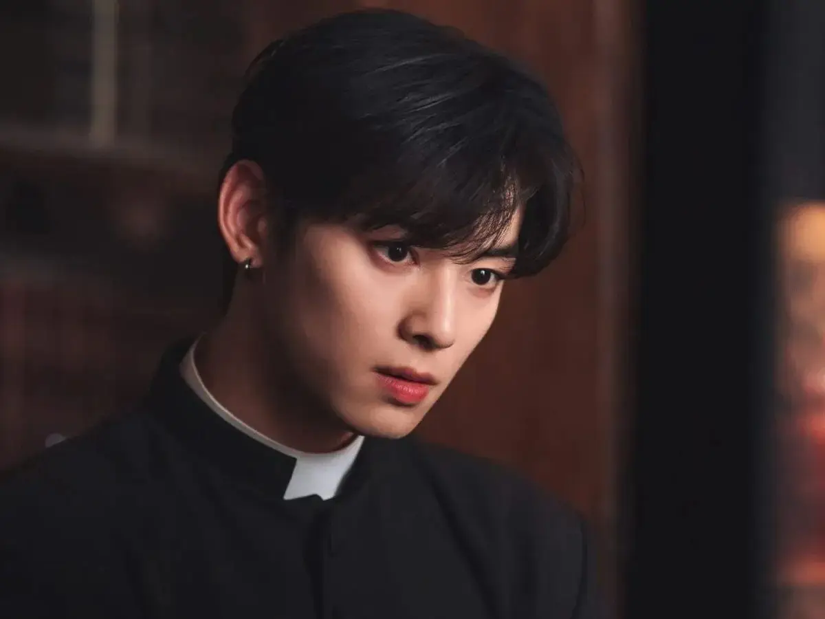 Cha Eun Woo's tax evasion case: Actor's agency Fantagio denies any involvement, issues statement Cha Eun Woo's tax evasion case: Actor's agency Fantagio denies any involvement, issues statement