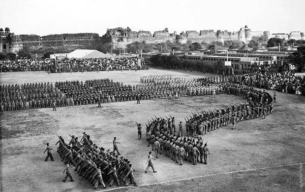 Republic Day 2026: 7 Rare and unseen photos from India’s first Republic Day Parade