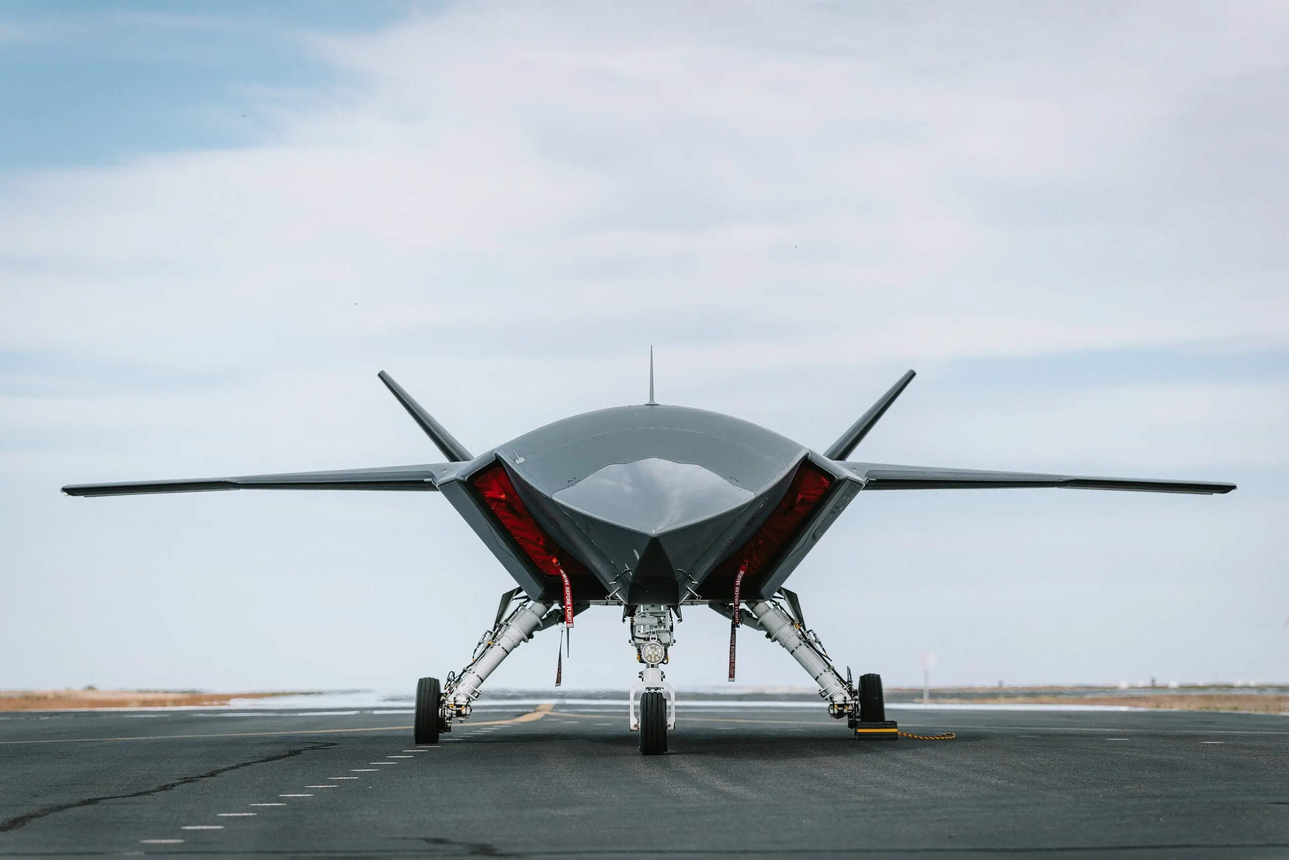 Loyal wingman and the future of UAVs: Why fighter jets may never fly alone again