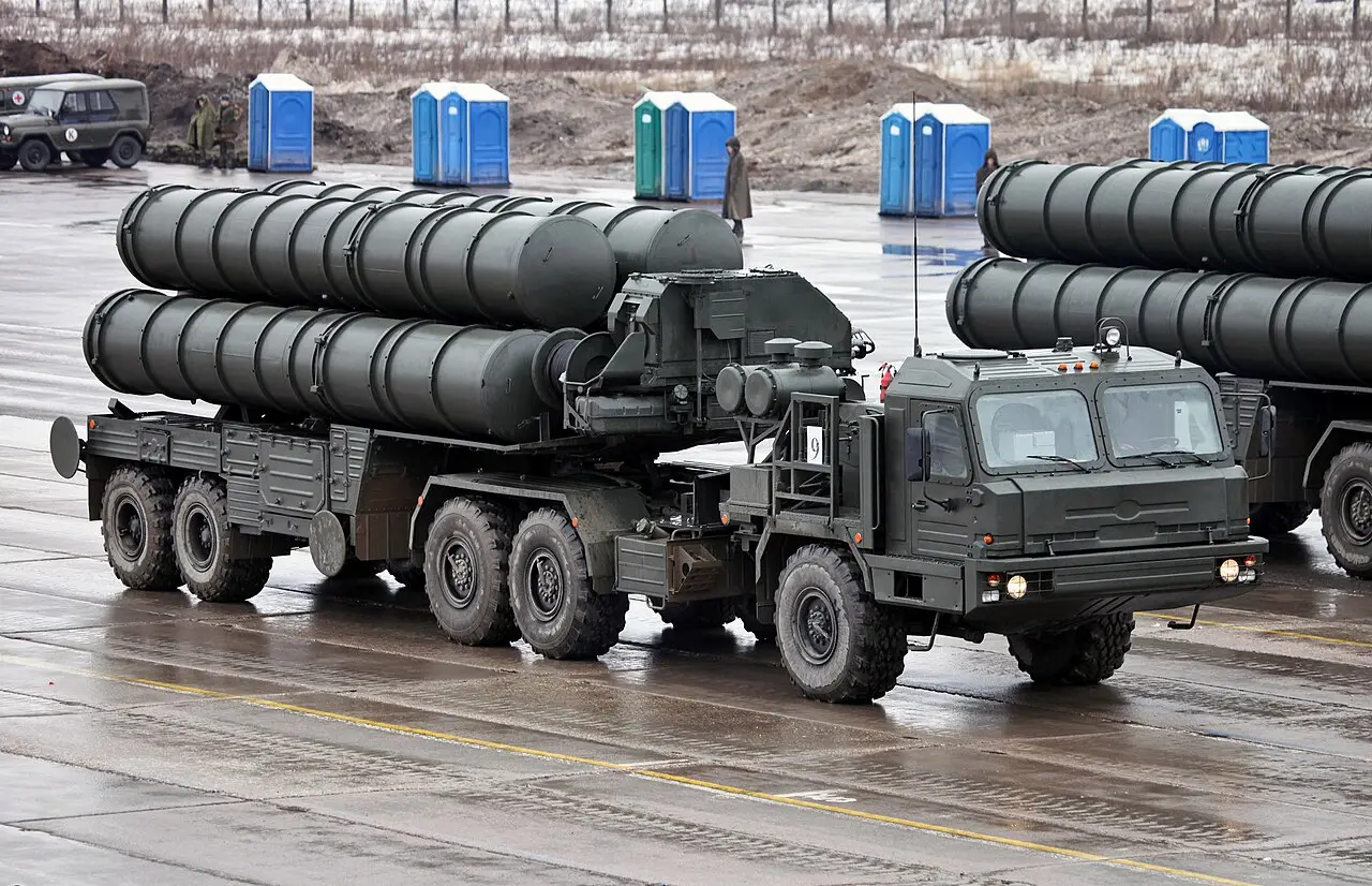 DAC approves Rs 10,000-crore deal to buy 288 S-400 missiles from Russia: Reports