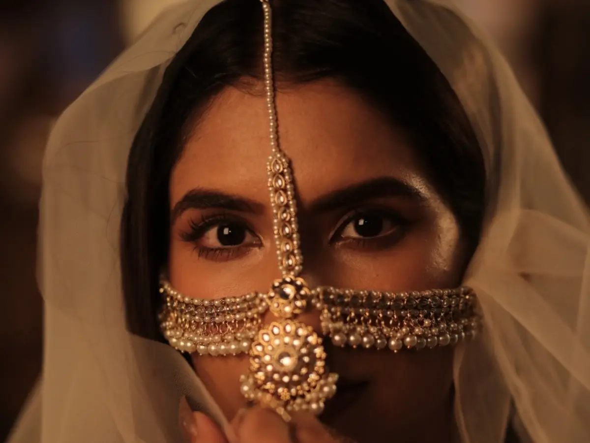 Exclusive | Simran Choudhary on bringing soul to Dhurandhar's song Lutt Le Gaya Exclusive | Simran Choudhary on bringing soul to Dhurandhar's song Lutt Le Gaya