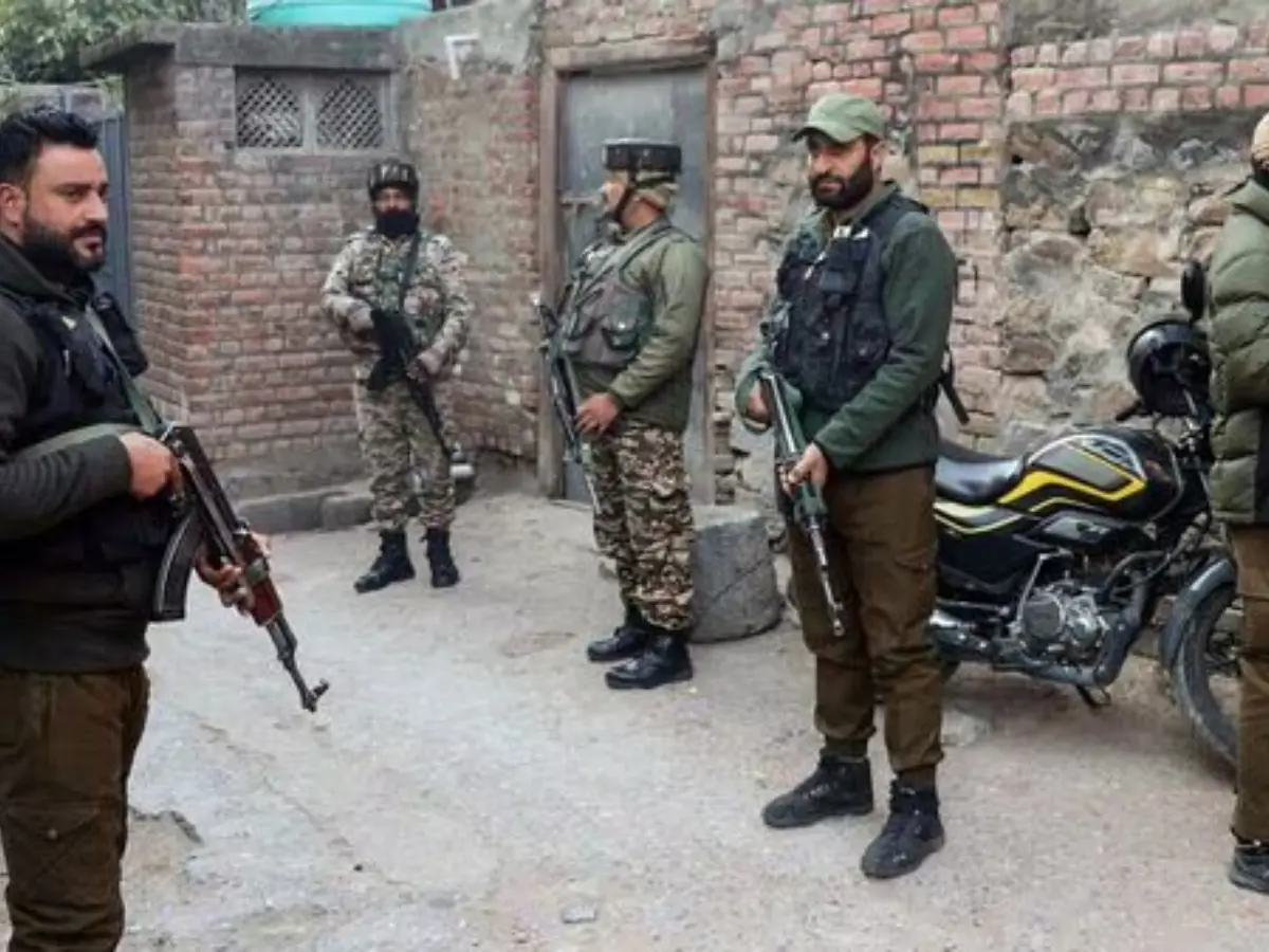 Fresh encounter in Kishtwar: Terrorist killed after two neutralised earlier in Udhampur Fresh encounter in Kishtwar: Terrorist killed after two neutralised earlier in Udhampur