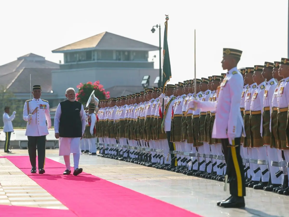 Ceremonial welcome at Perdana Putra