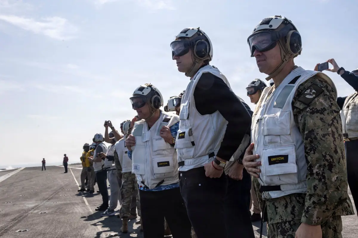 Witkoff and Kushner visit US aircraft carrier