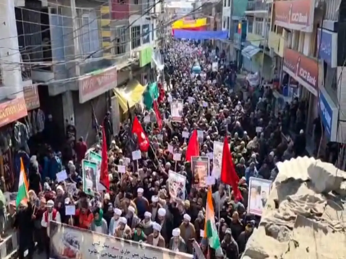 Kashmir Valley and Kargil witness widespread protests after deadly Shia mosque blast in Pakistan