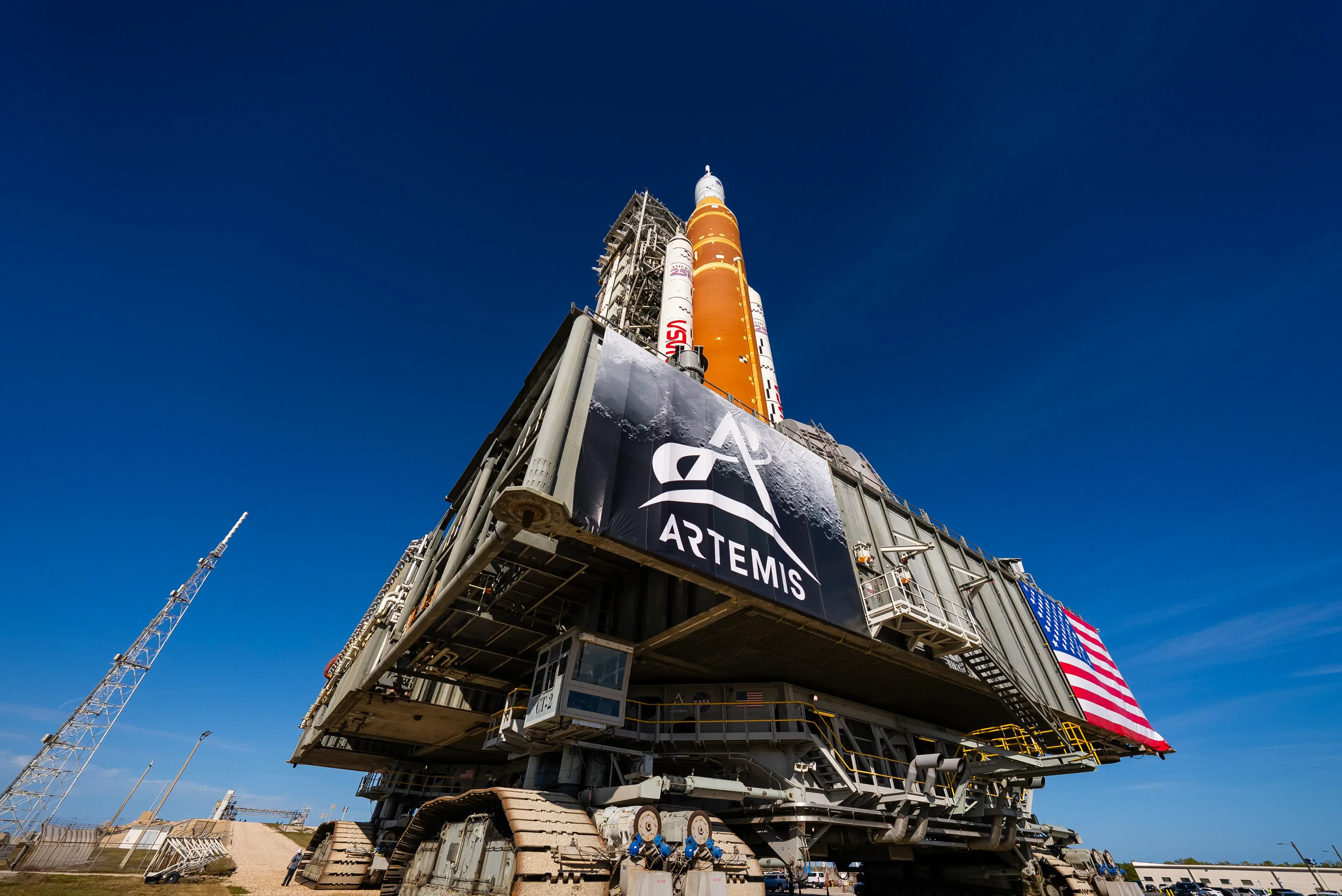 ‘Nearly the size of a football field’: Do you know how tall the NASA Artemis II moon rocket is?