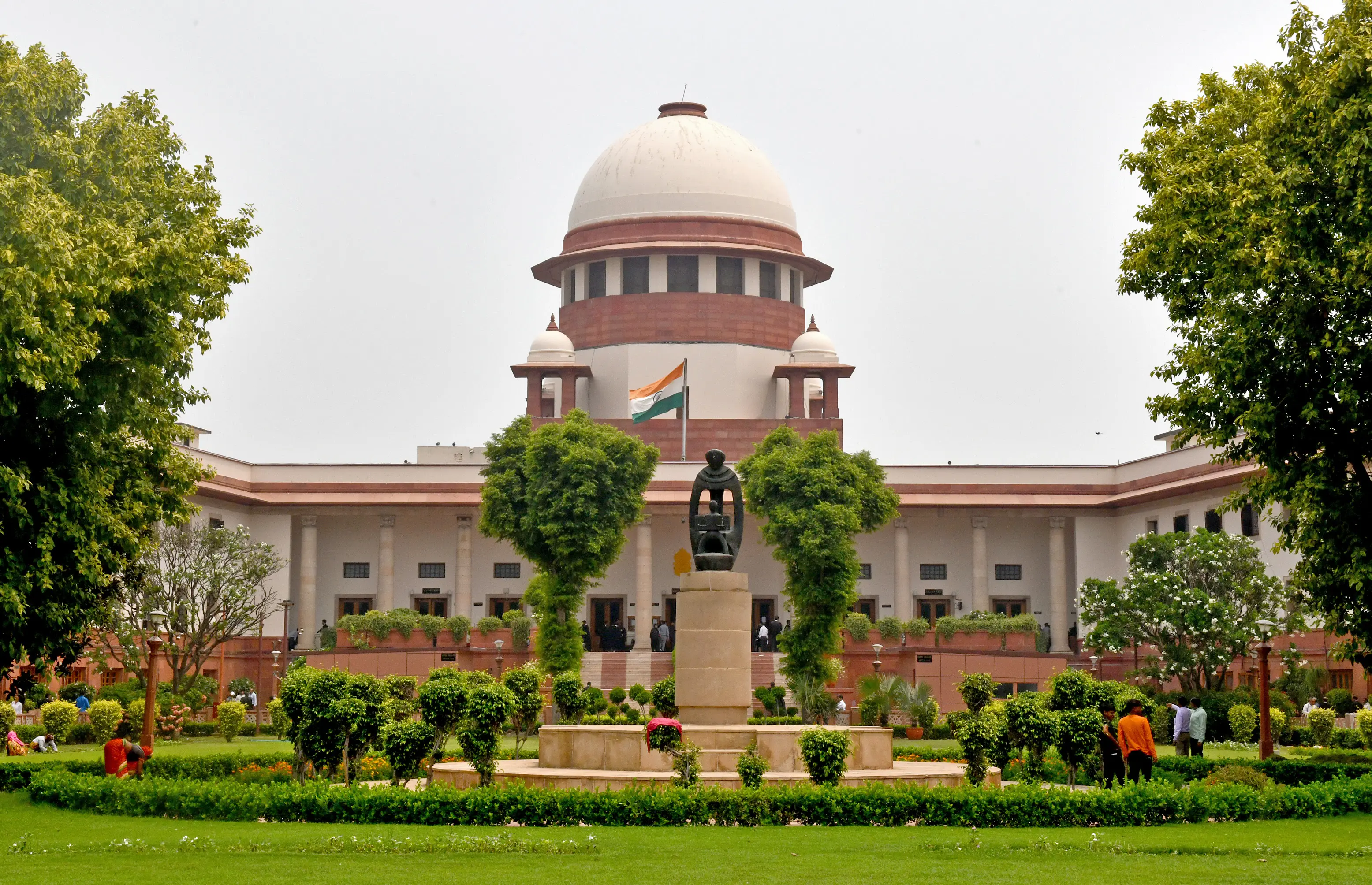 'Won’t create impediments', says CJI Surya Kant as Apex court extends Bengal SIR deadline by a week