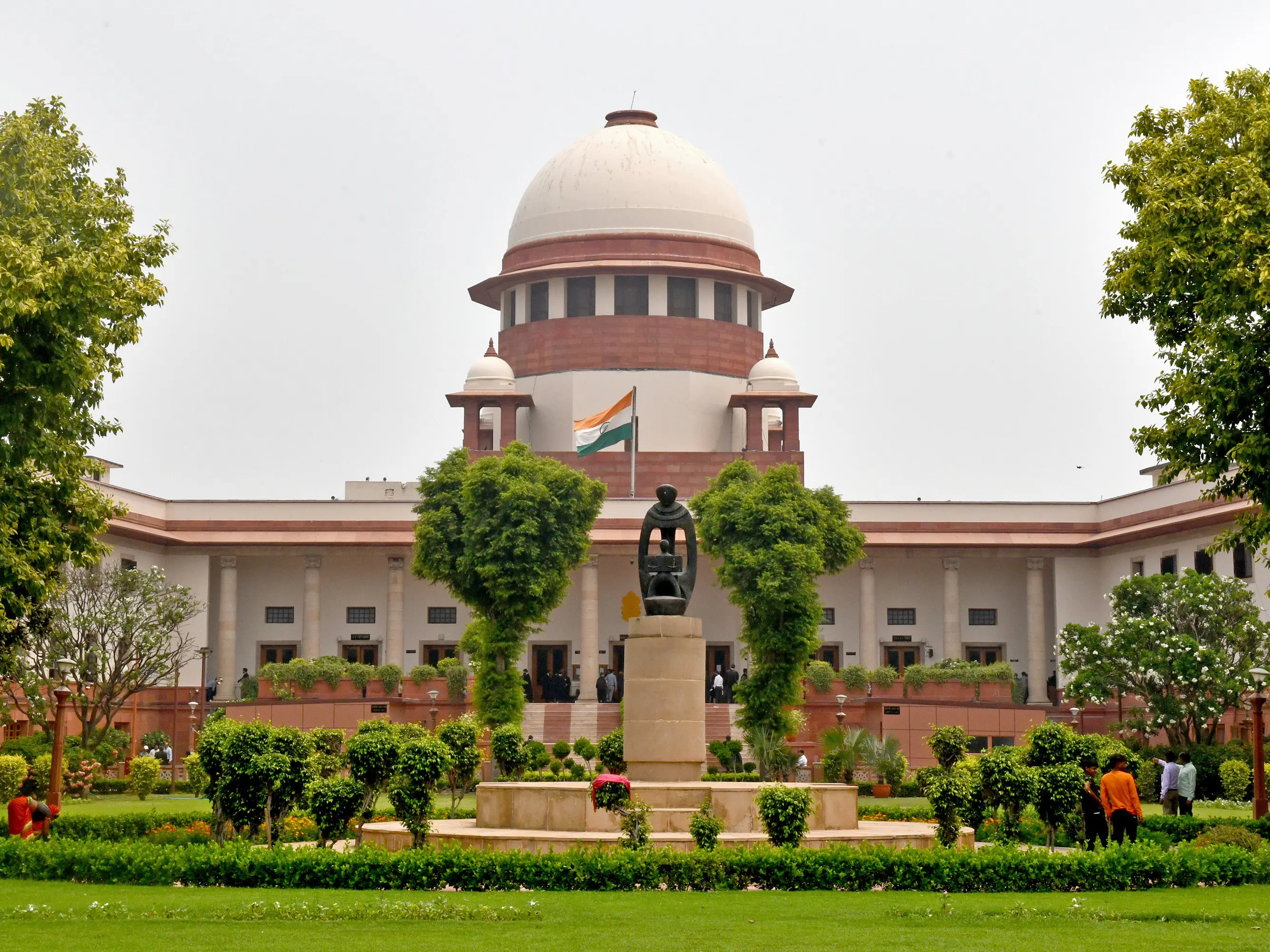 'Won’t create impediments', says CJI Surya Kant as Apex court extends Bengal SIR deadline by a week 'Won’t create impediments', says CJI Surya Kant as Apex court extends Bengal SIR deadline by a week