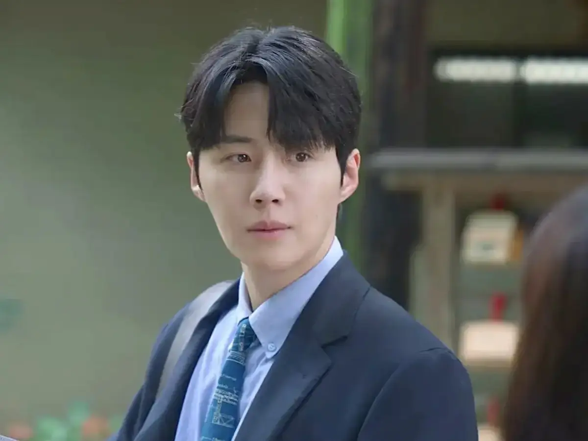 Amid tax evasion allegations, South Korean actor Kim Seon Ho rehearses for upcoming stage play Amid tax evasion allegations, South Korean actor Kim Seon Ho rehearses for upcoming stage play